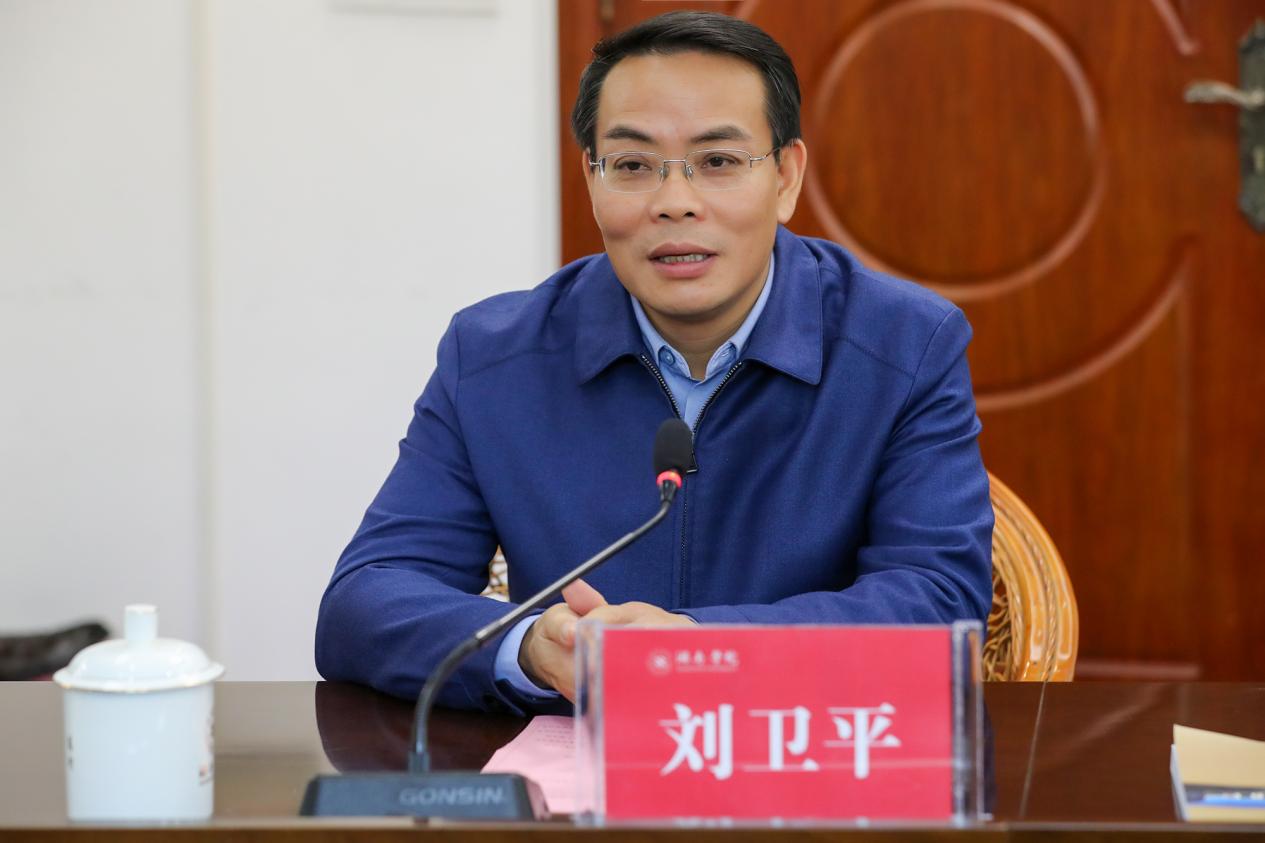 郴州技师学院来我校考察交流